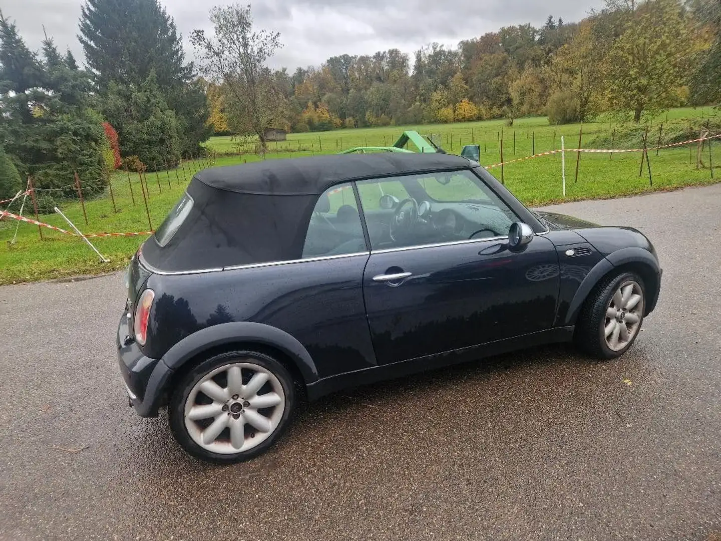 MINI One Cabrio One Schwarz - 2