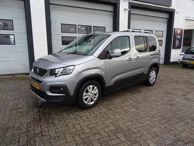 Peugeot Rifter 1.2 PureTech 110pk S&amp;S GT-Line