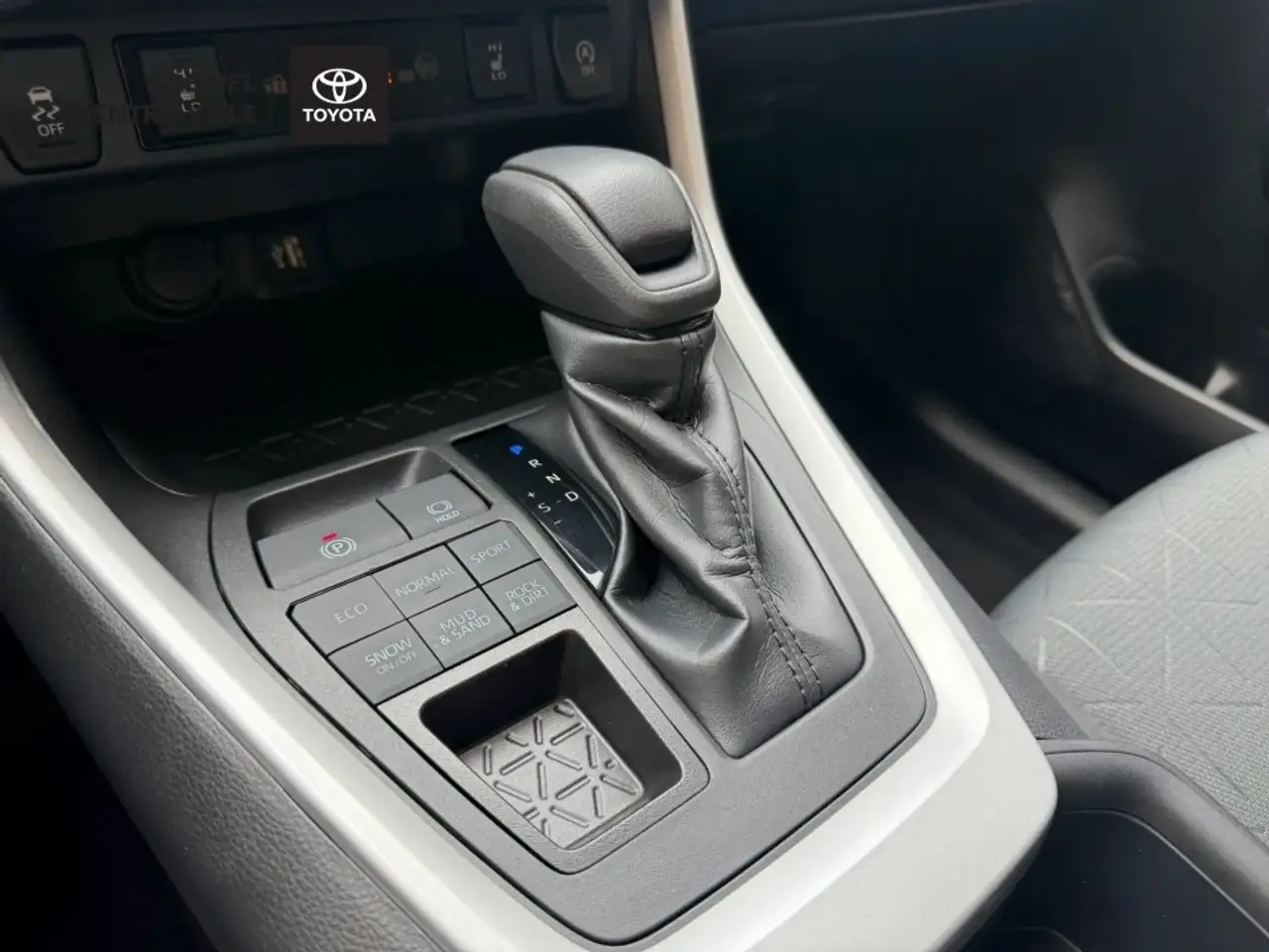 Toyota RAV 4 photo Toyota RAV 4