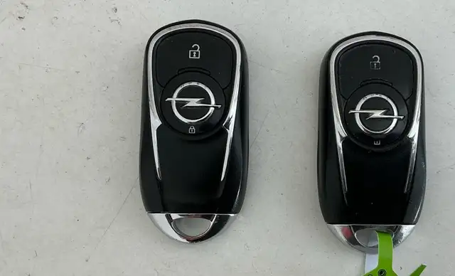 Opel Insignia view 7