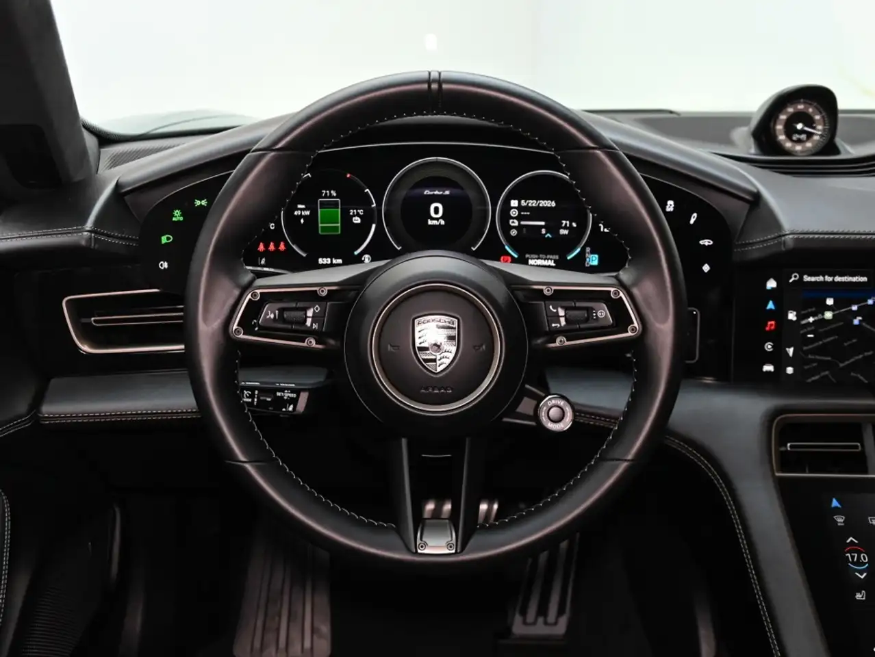 Porsche Taycan снимка Porsche Taycan