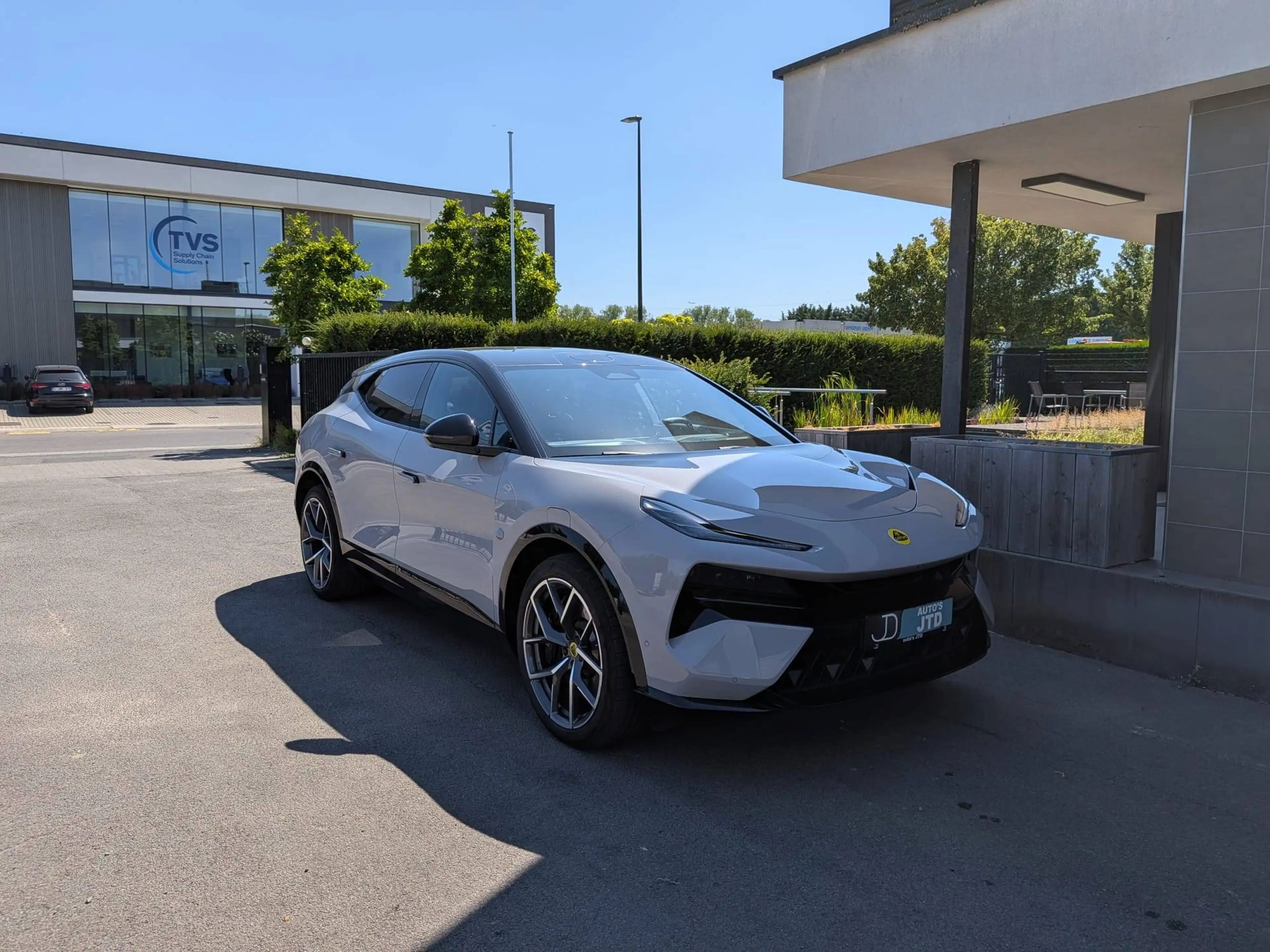 Lotus Eletre Panodak - 22" - Trekhaak - overname leasing mogelijk 1102 / Maand — photo 6