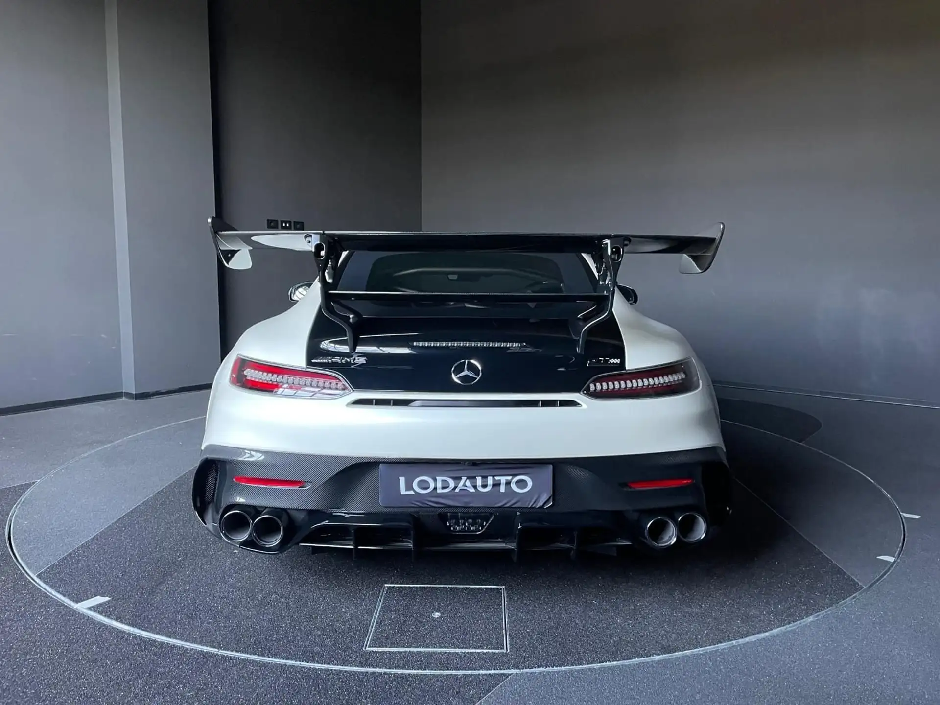 벤츠 AMG GT 2022 흰색 사진 5