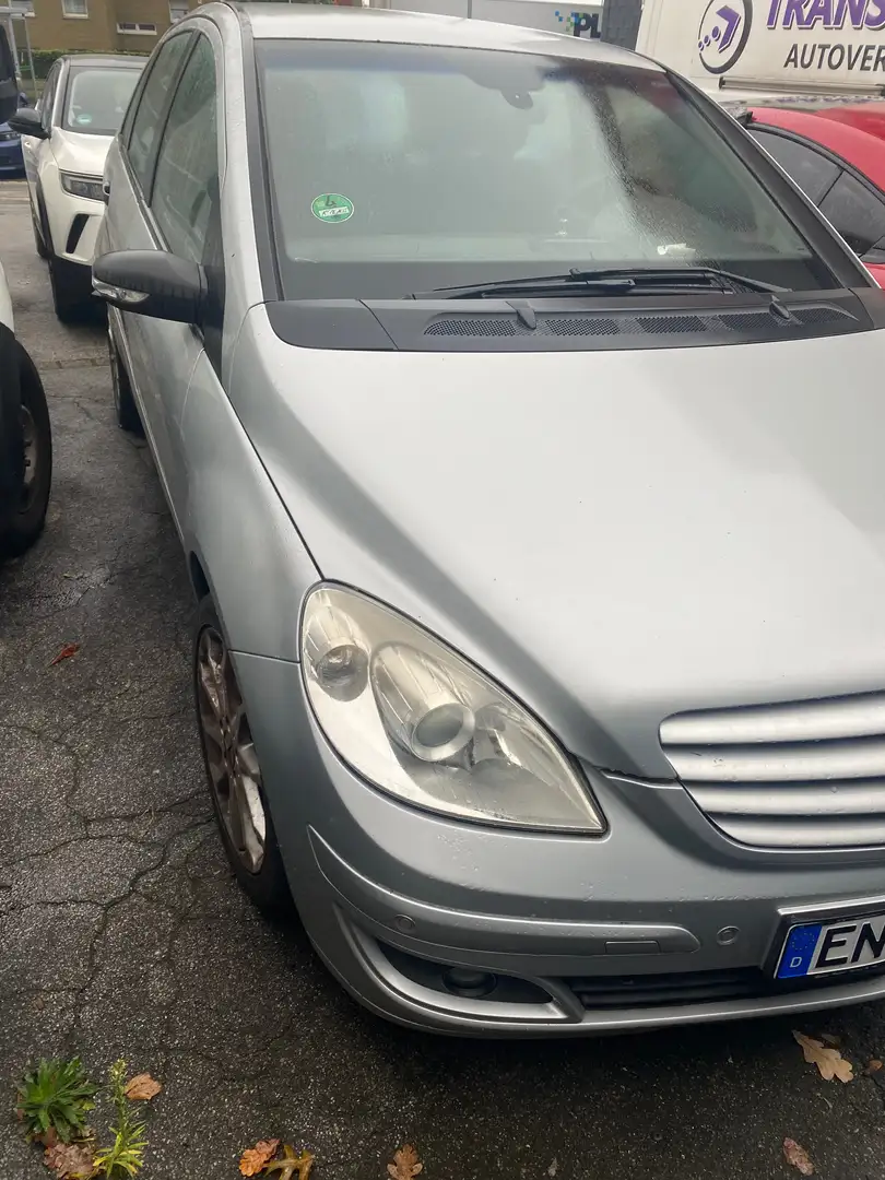 Mercedes-Benz B 180 B 180 CDI Automatik Grün - 2