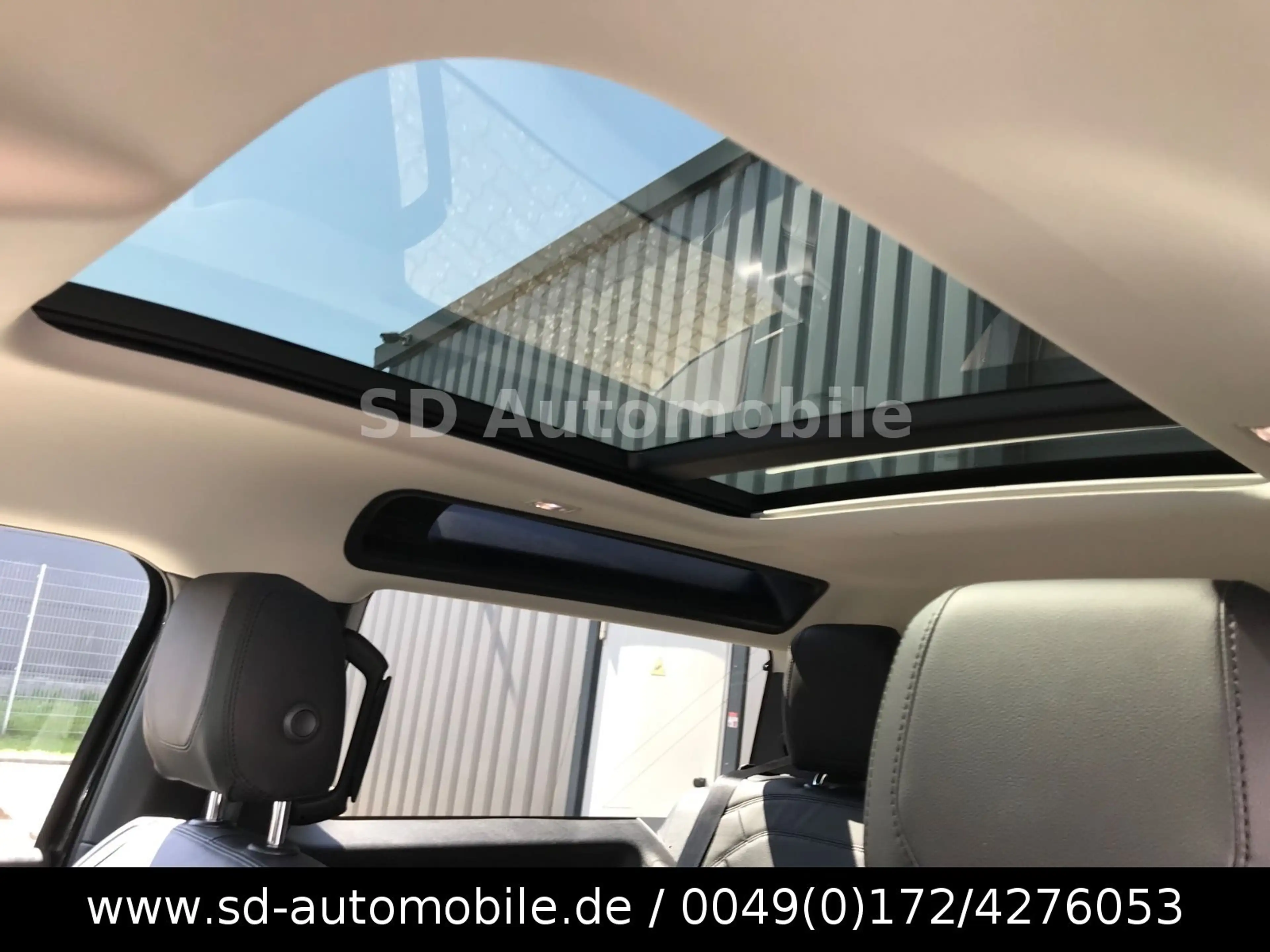 Land Rover Defender 90 XS Edition 3,0 D250 PANO+AHK+LUFT — photo 9
