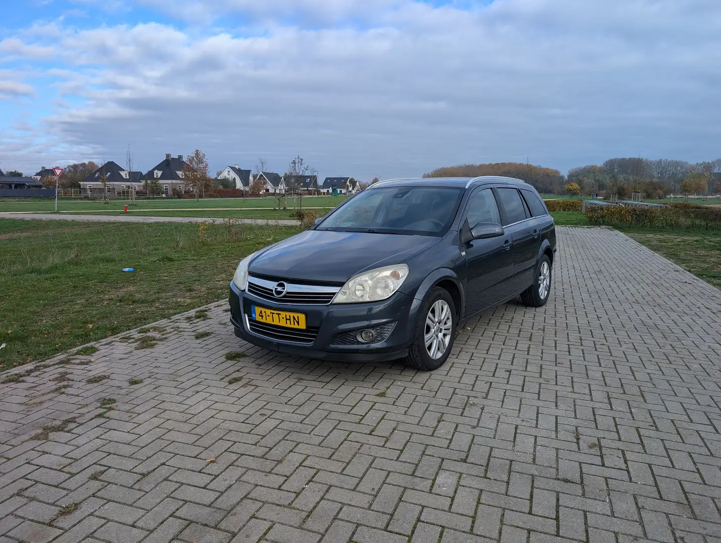 Opel Astra Astra 1.8 Executive Blauw - 1