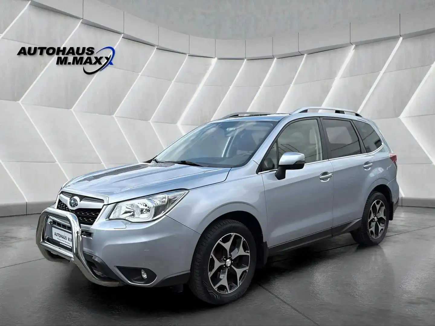 Subaru Forester Platinum LPG Pano AHK Leder Navi Kamera Argintiu - 1