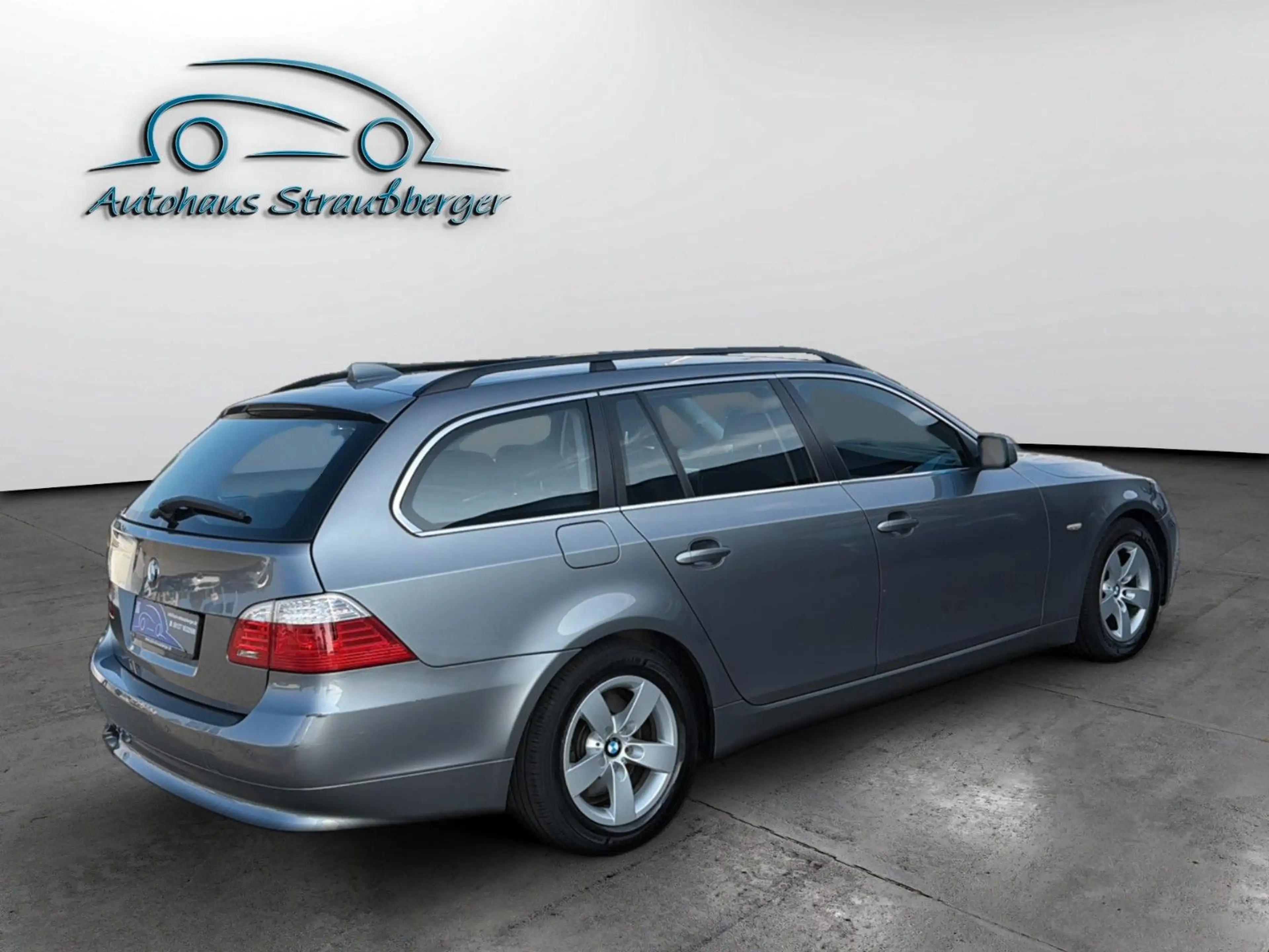 BMW 525 d Touring Sportsitze Navi Xenon — photo 5