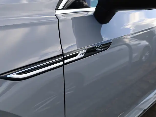 Volkswagen Arteon view 2