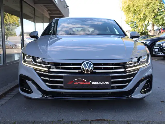 Volkswagen Arteon view 3