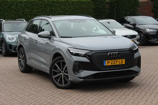 Audi Q4 e-tron 35 Advanced edition 55 kWh / SOH 93,1% / Camera /