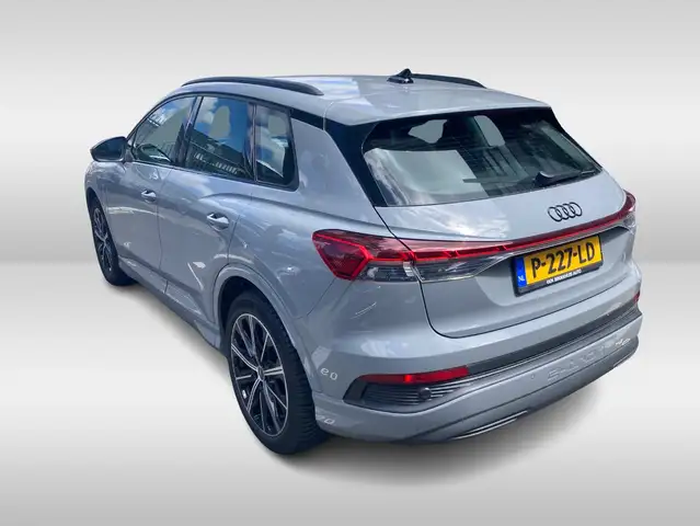 Audi Q4 E-Tron view 5