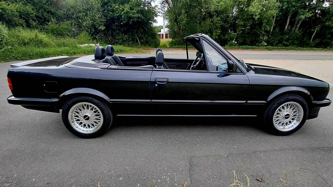 BMW 320 i Cabrio E30 shadowline VFL, H-Zulass., Note 2+, foto 9