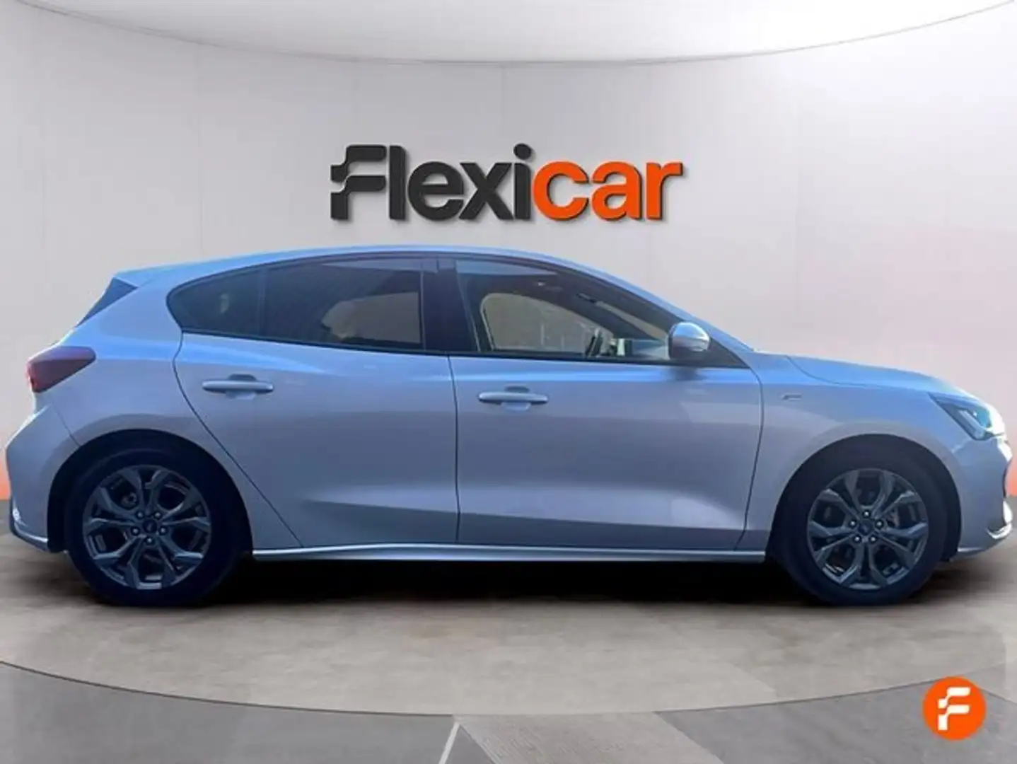 Ford Focus 1.0 Ecoboost MHEV 114kW ST-Line Gris - 2