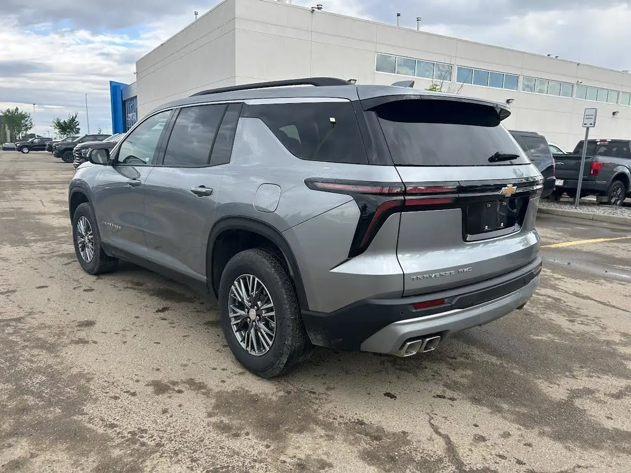 Chevrolet Traverse снимка Chevrolet Traverse