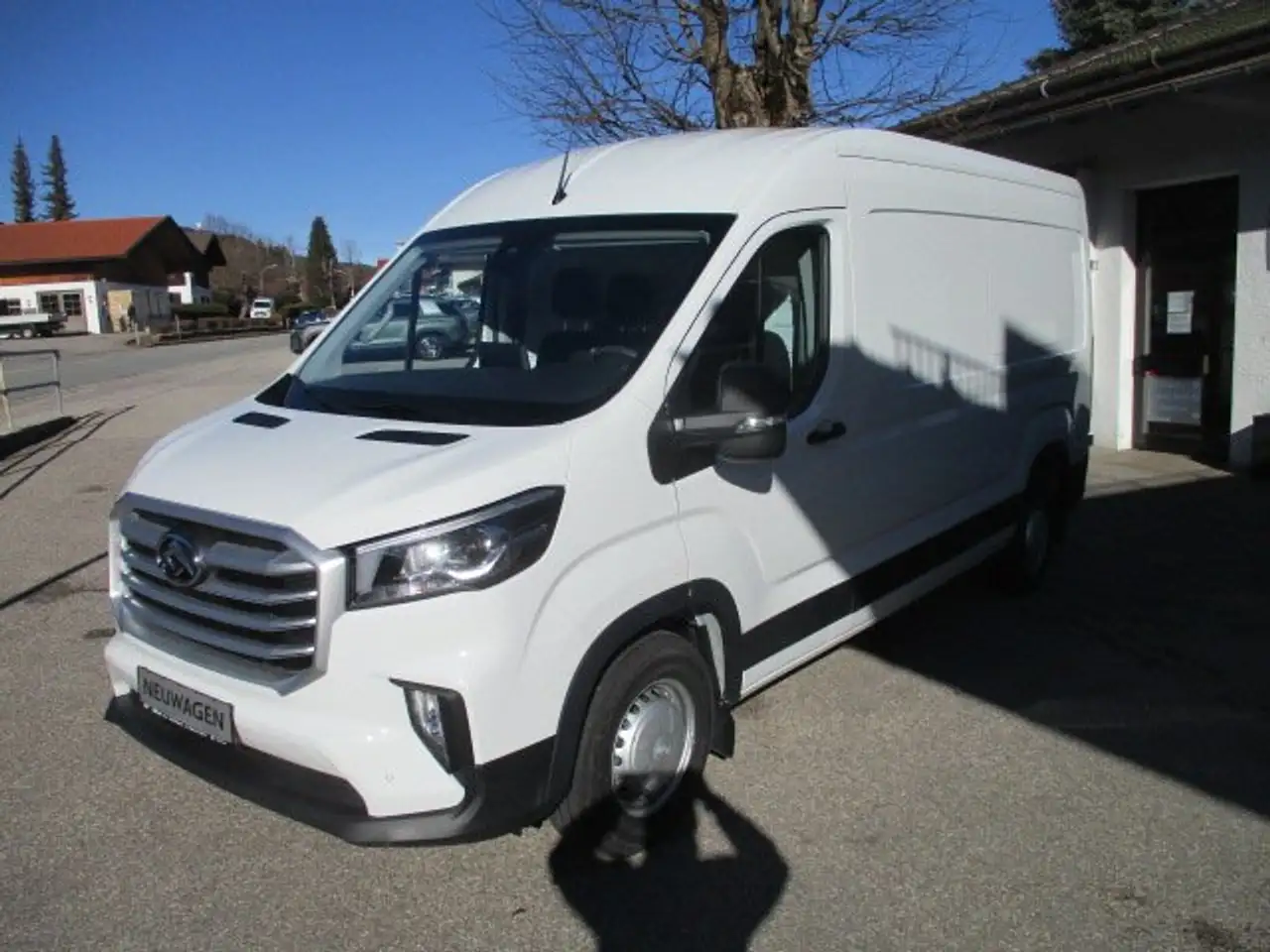 Maxus Deliver 9