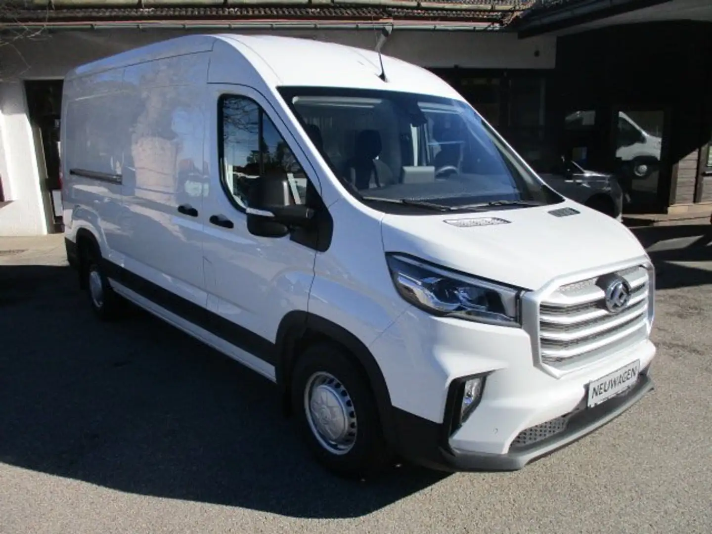 Maxus Deliver 9 2.0 Transporter FWD BASE mit Komfortpaket Wit - 2