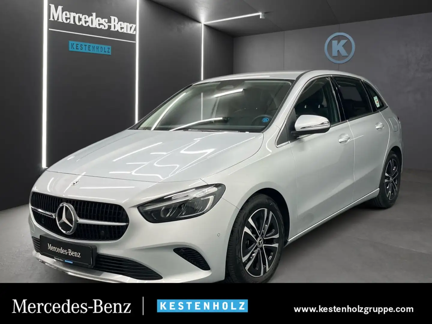 Mercedes-Benz B 180 LED Kamera Laderaump Spurhalt-Ass PTS 7G-DCT Silber - 1