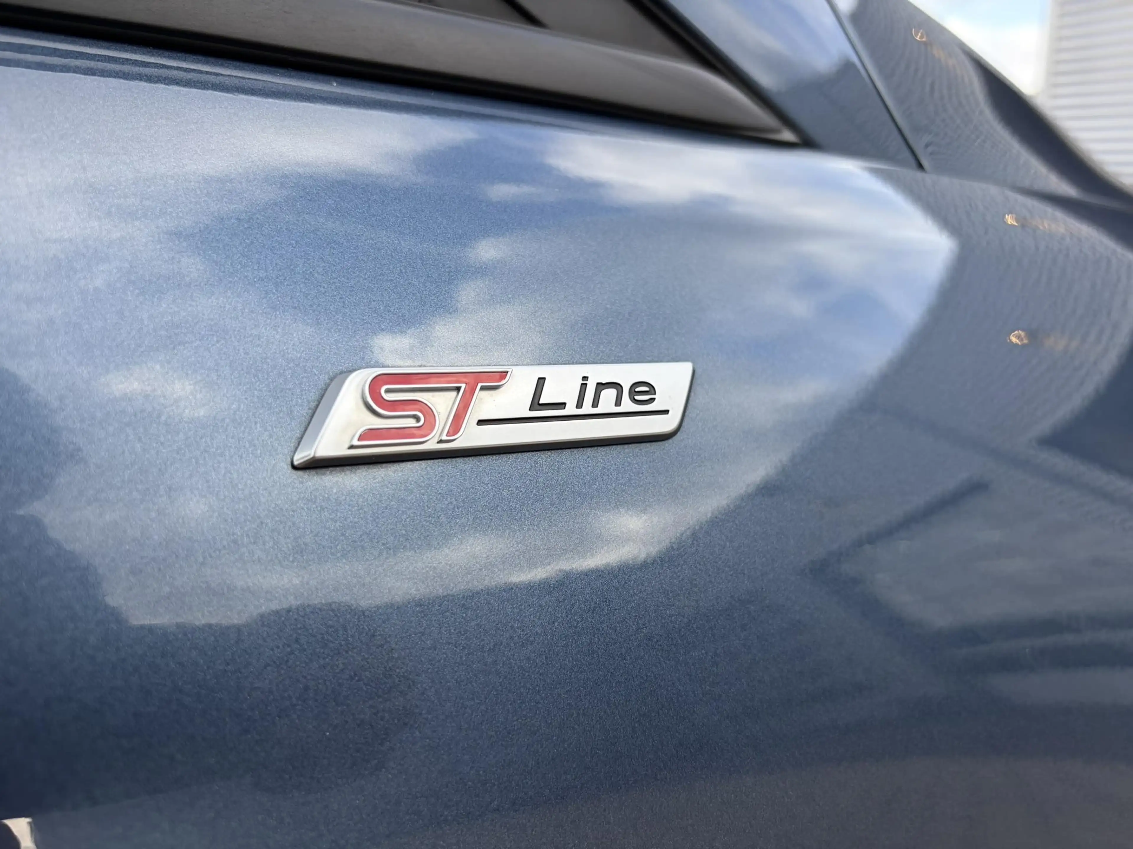 Ford Fiesta 1.0 EcoBoost ST-Line X — photo 6