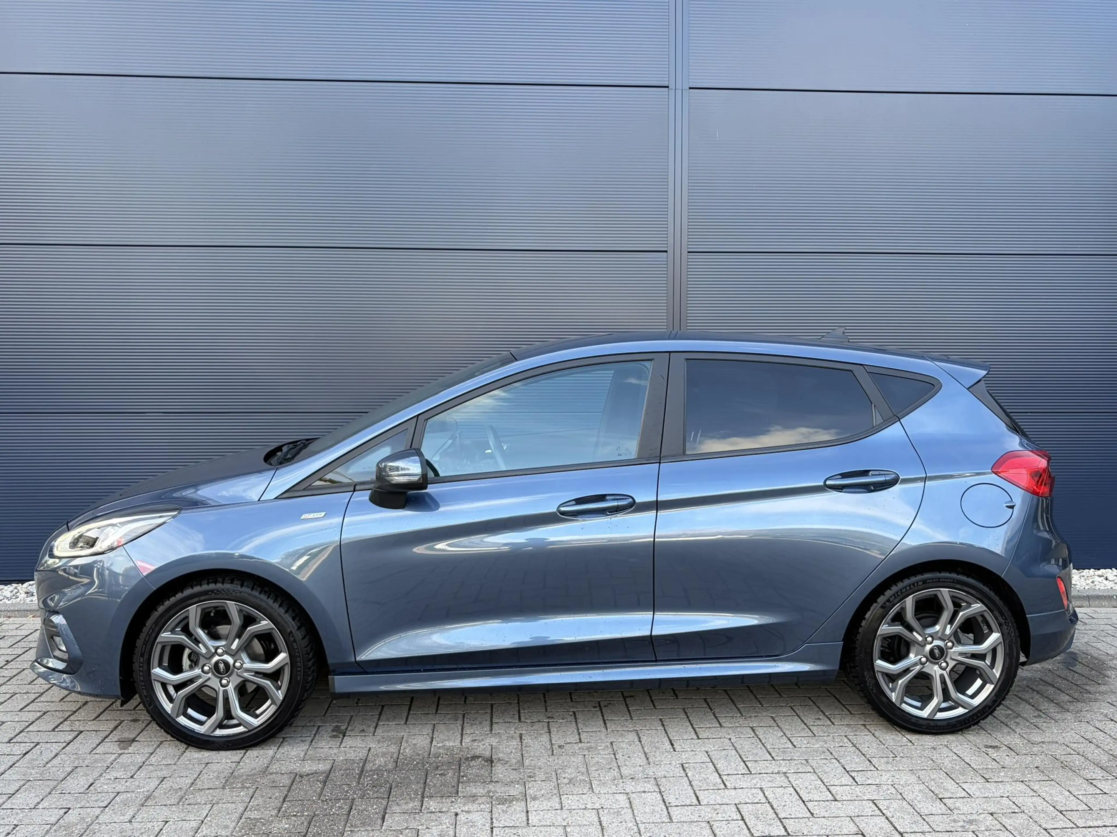 Ford Fiesta 1.0 EcoBoost ST-Line X — photo 7
