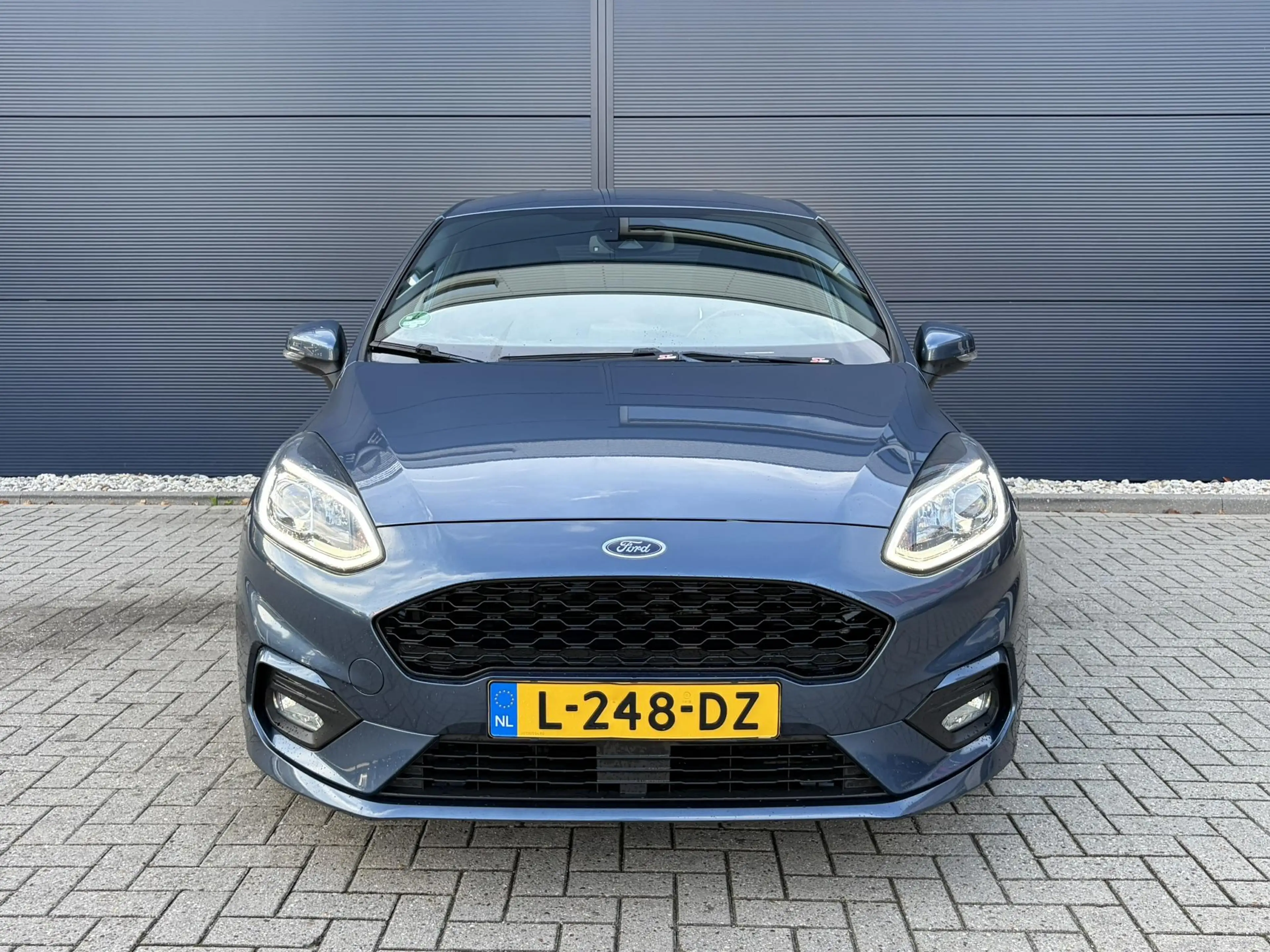 Ford Fiesta 1.0 EcoBoost ST-Line X — photo 8