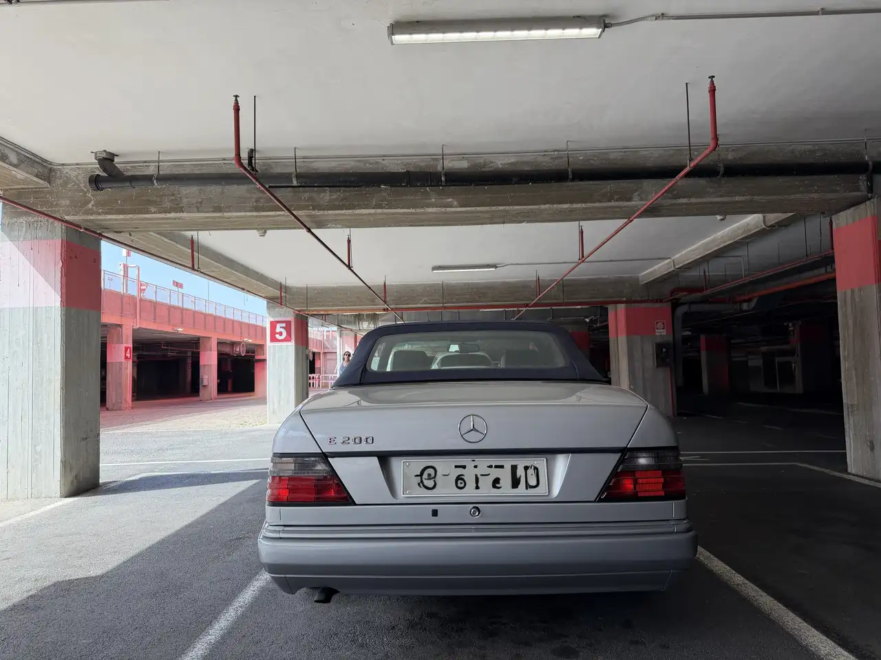 Mercedes-Benz E 200 Cabrio, foto 4