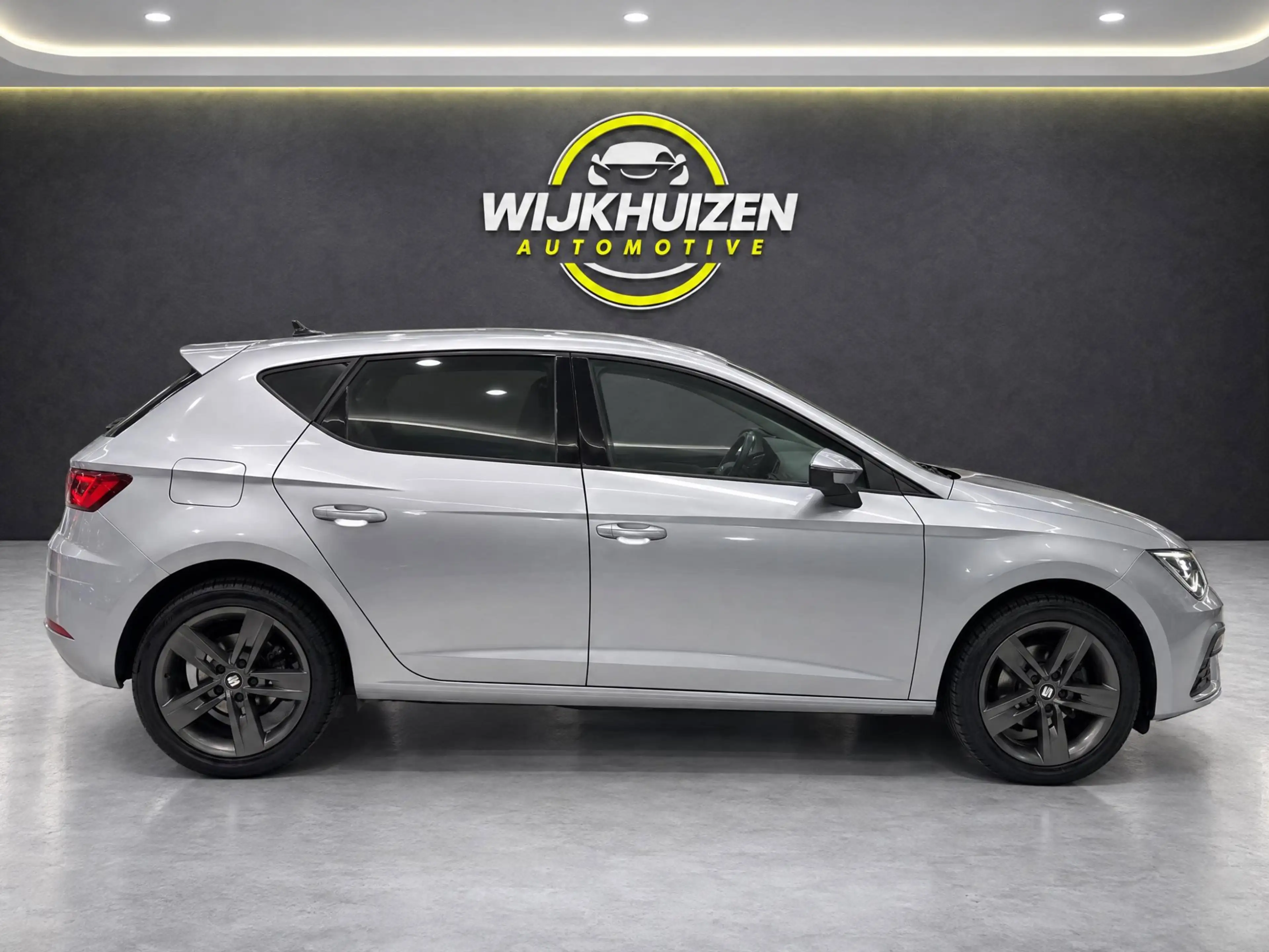 SEAT Leon 1.5 TGI FR Automaat met Climate !!! Camera !!! Cru — photo 3