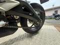 Triumph Street Triple 765 R my23 Beyaz - thumbnail 13