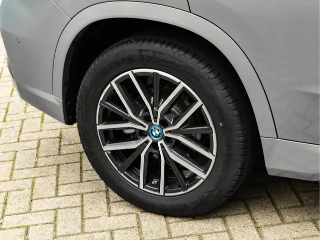 BMW X1 view 14