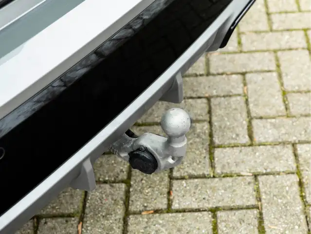 BMW X1 view 13