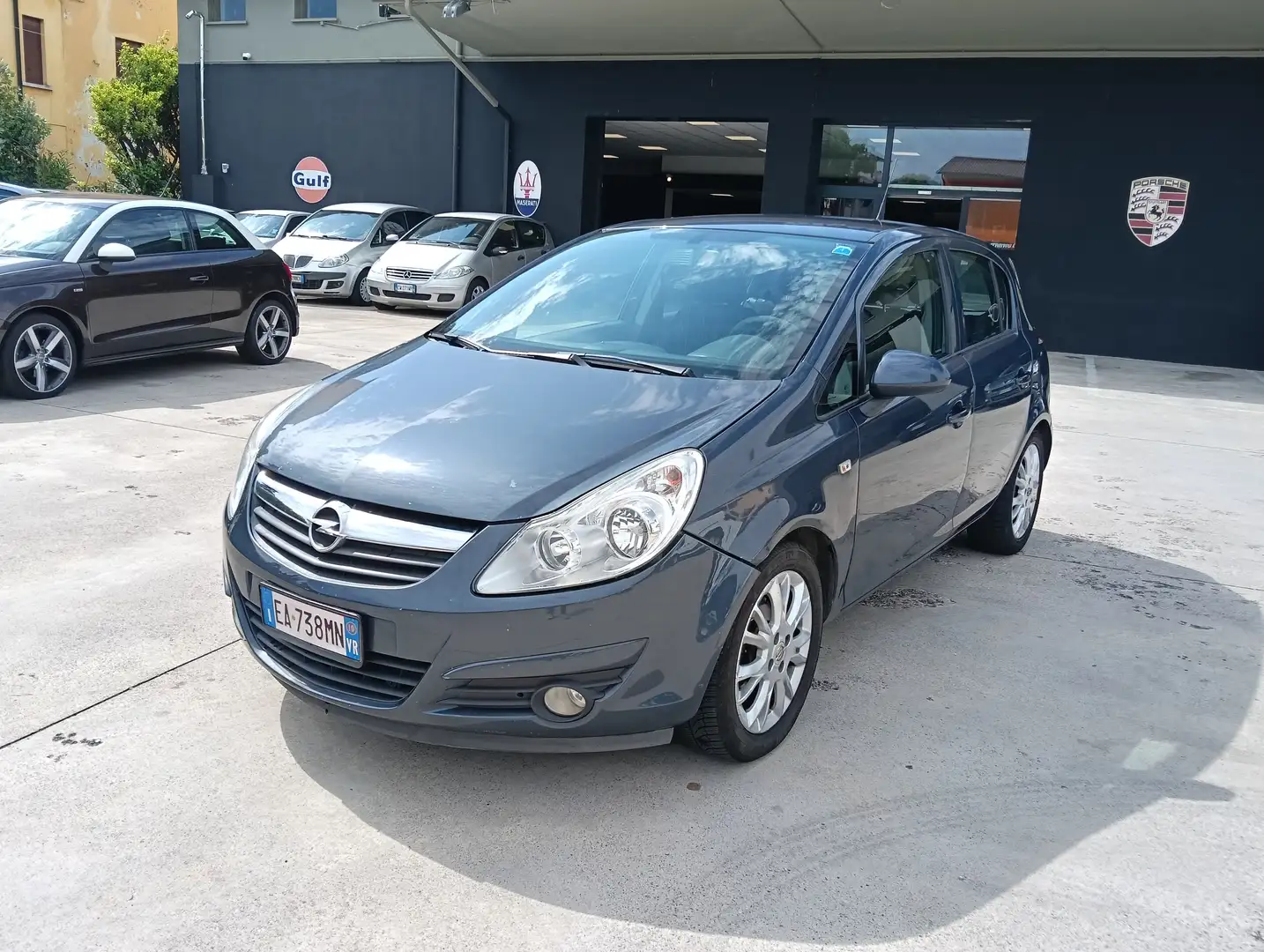 Opel Corsa 5p 1.2 Club Gpl-tech MANUALE Gris - 1