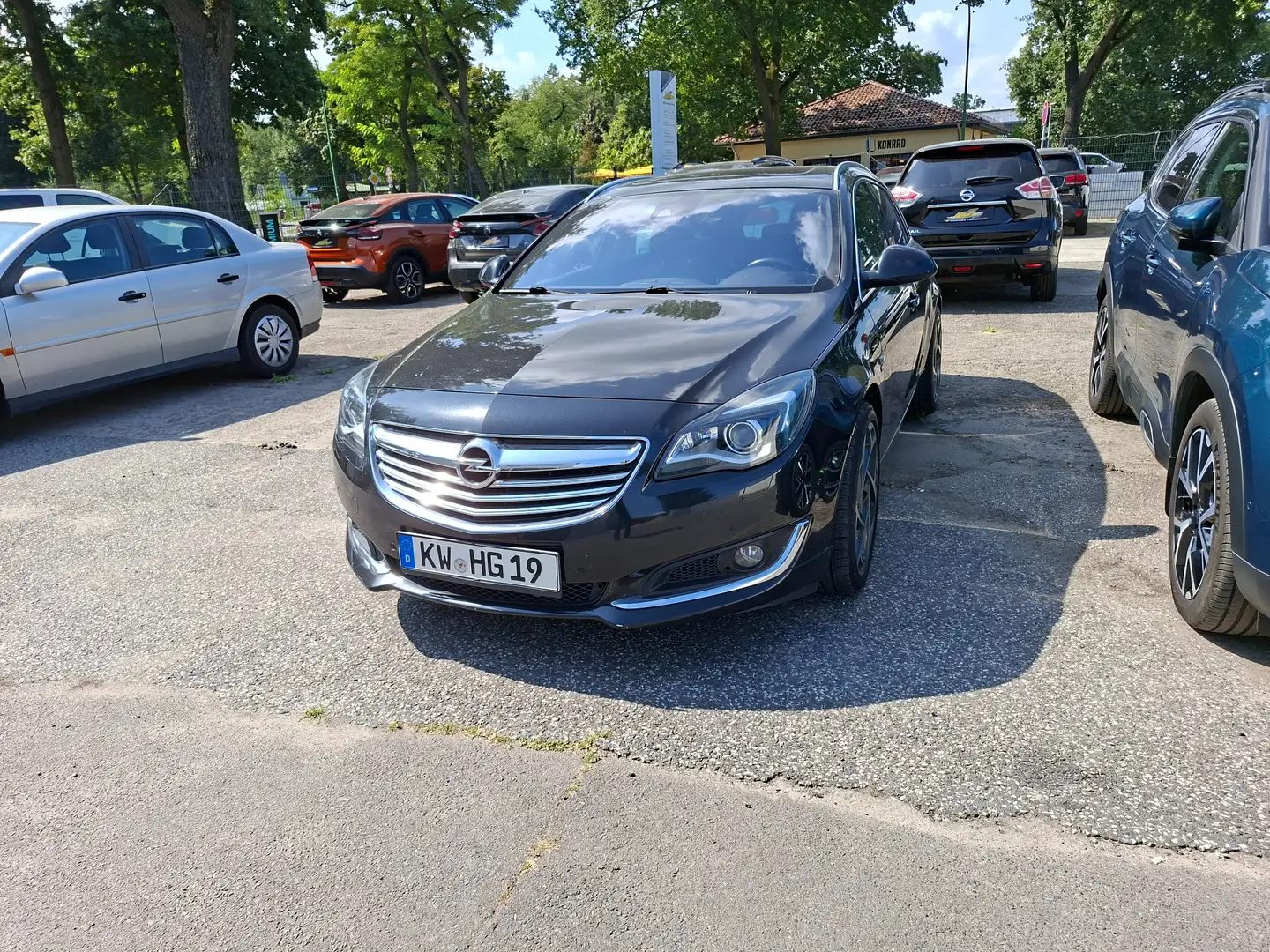 Opel Insignia Sports Tourer Diesel 2.0 CDTI ecoFLEX Edition Schwarz - 2