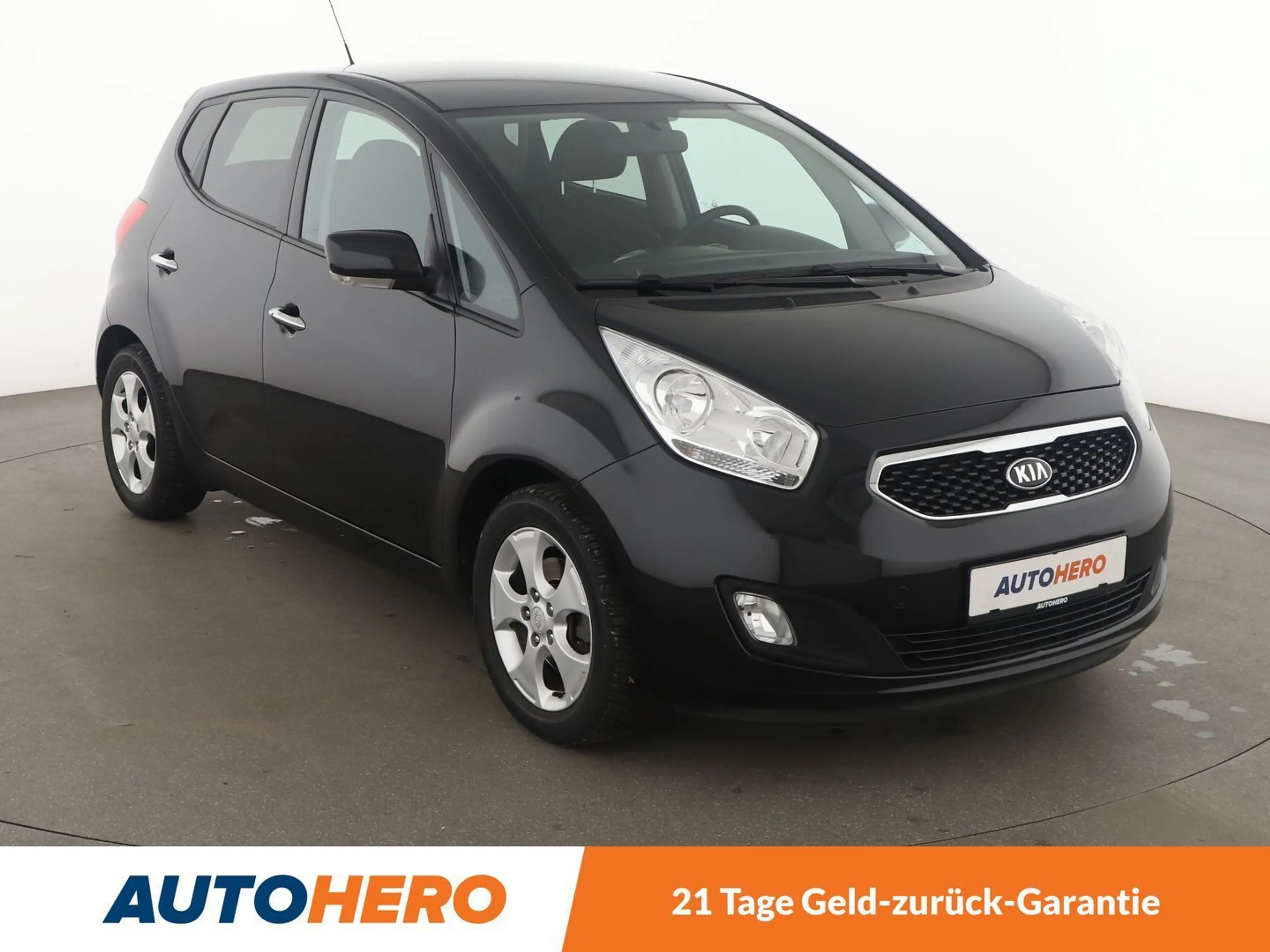 Kia Venga 1.6 FIFA World Cup Edition Aut*PDC*SHZ*ALU*KLIMA* — photo 8