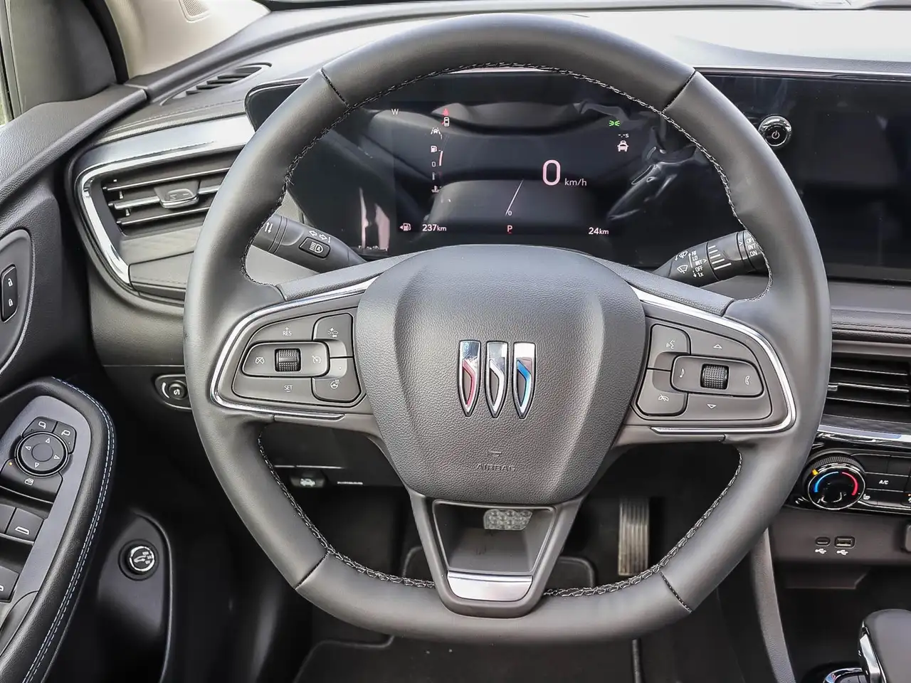 Buick Encore photo Buick Encore