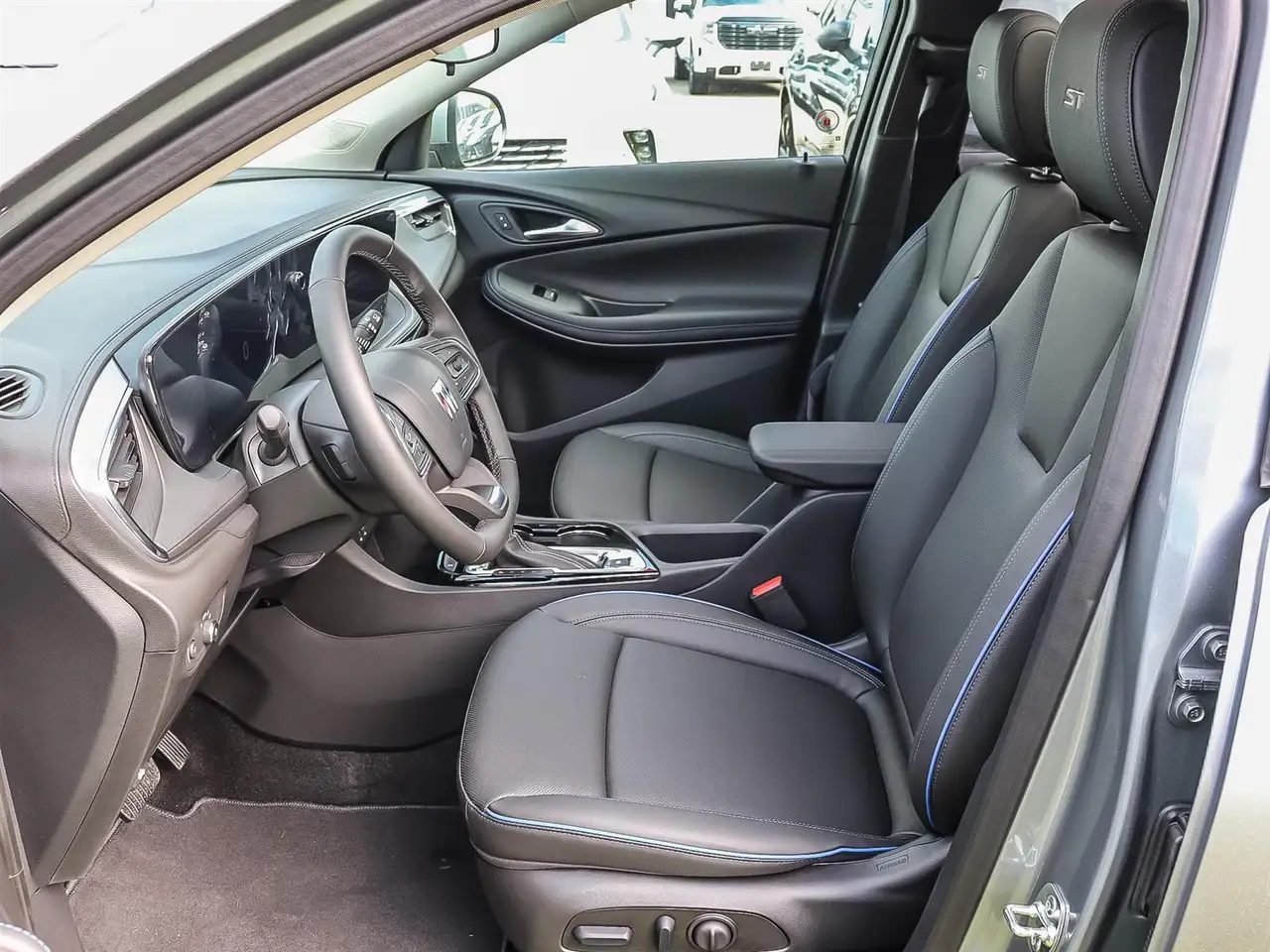 Buick Encore photo Buick Encore