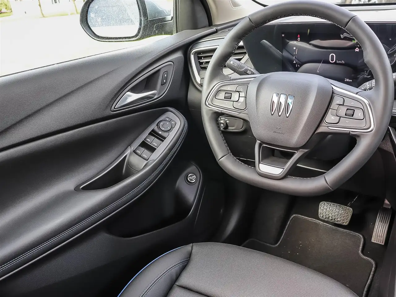 Buick Encore photo Buick Encore