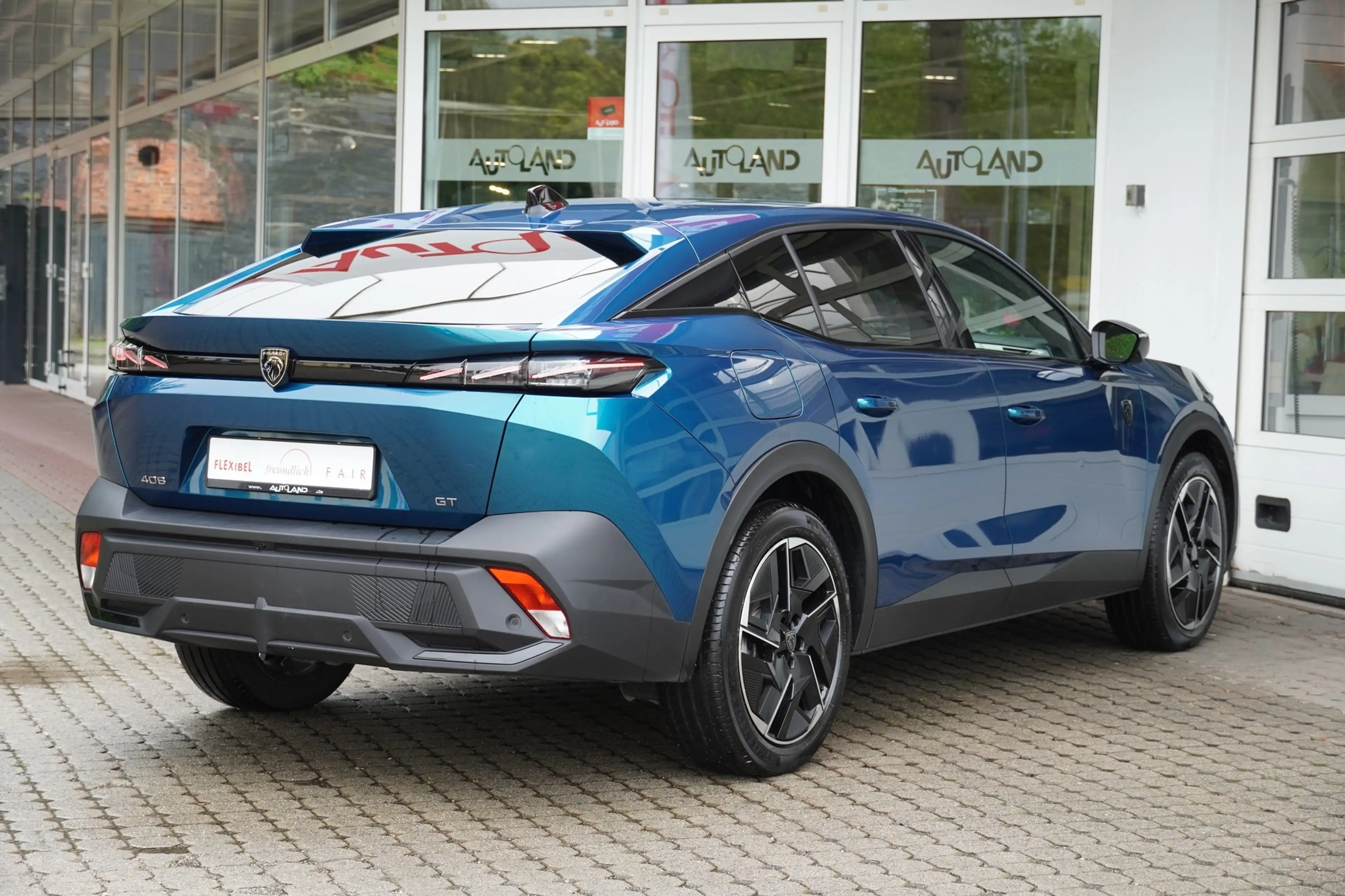 Peugeot 408 1.2 GT-Line LED Klimaaut. 360° Memory — photo 6