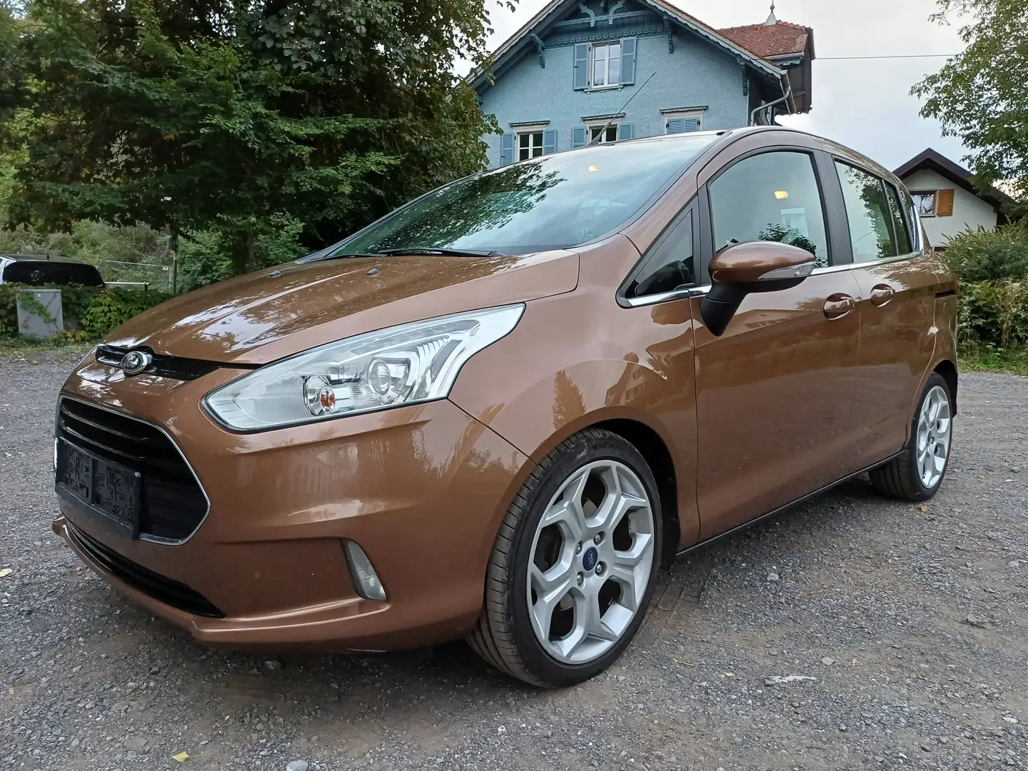 Ford B-Max B-MAX Trend 1,6 Duratorq TDCi Trend Braun - 2