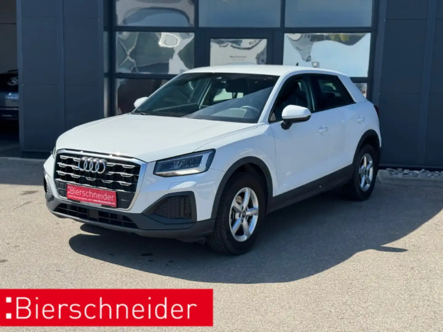 Audi Q2 30 TFSI LED 17 5-J-GAR KLIMA KEYLESS PDC Wit - 1