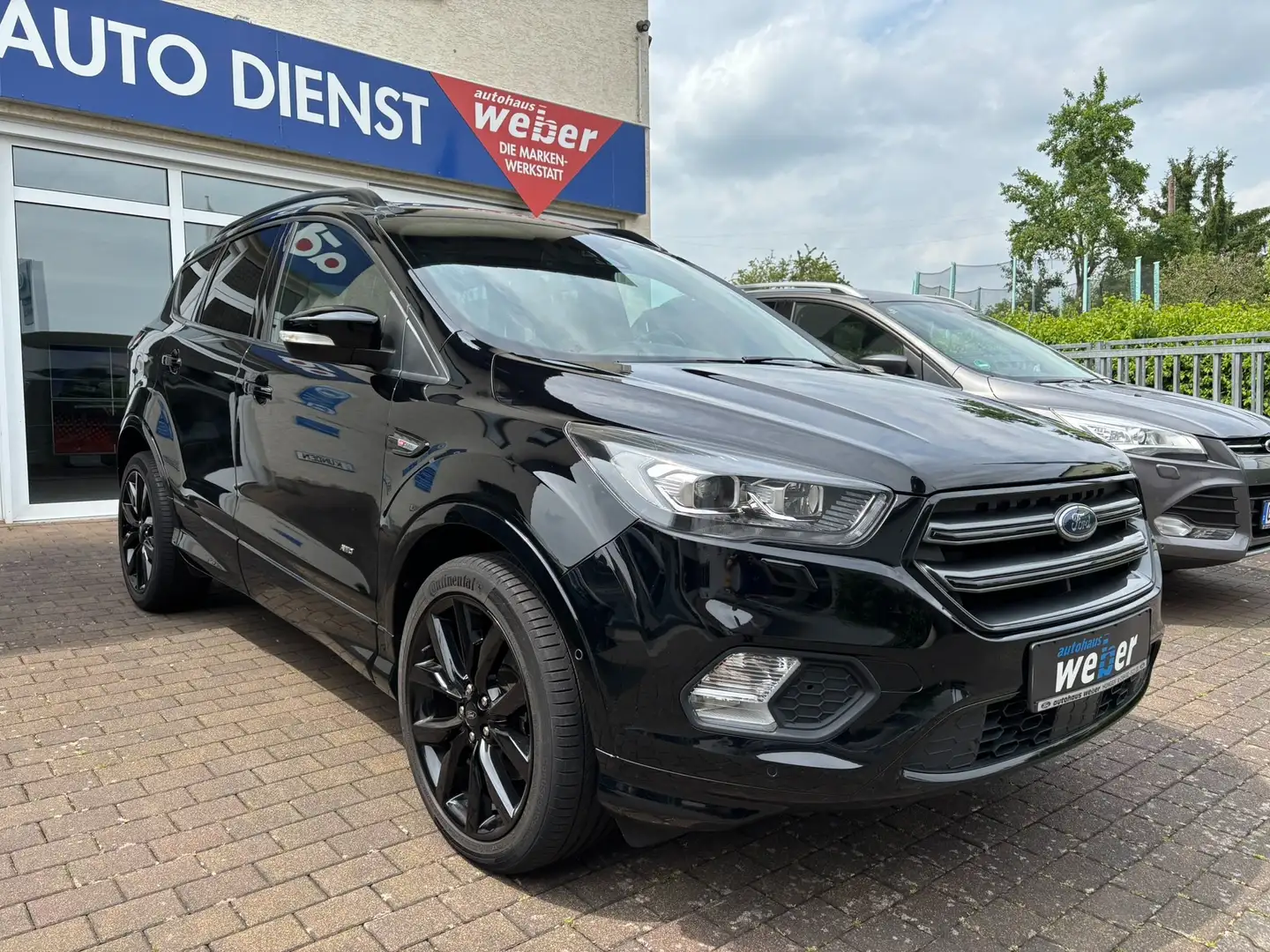 Ford Kuga ST-Line*4x4*Aut.*KAMERA*AHK*NAV*CARPLAY*E.-Klappe Schwarz - 1