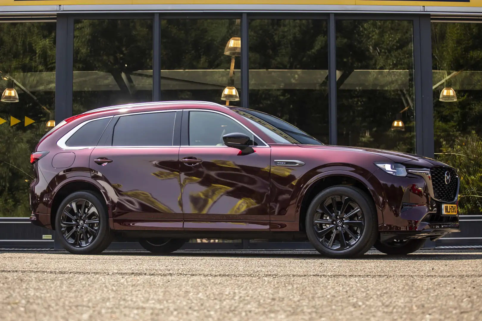 Mazda CX-80 2.5 e-SkyActiv PHEV Takumi Plus 7P Rood - 1