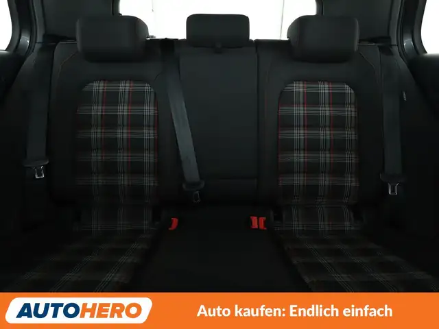 Volkswagen Golf view 15