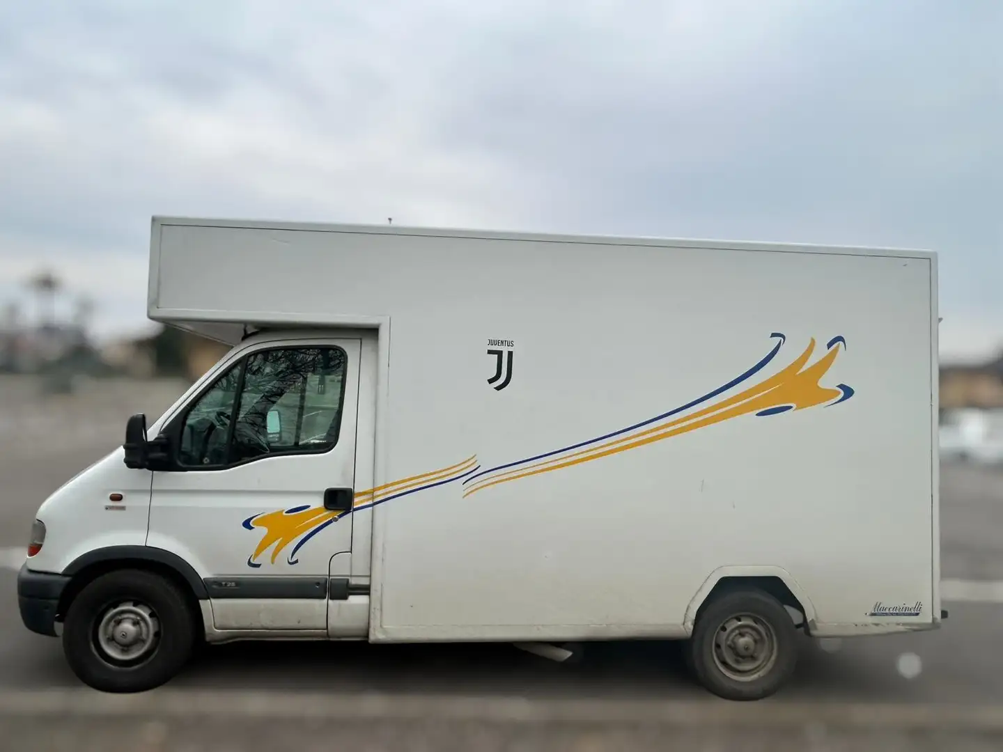Renault Master 2.8 dTi Weiß - 2