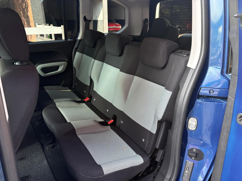 Citroen Berlingo 1.2 PureTech Live 7p. automaat — photo 13