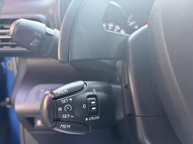 Citroen Berlingo 1.2 PureTech Live 7p. automaat — photo 32