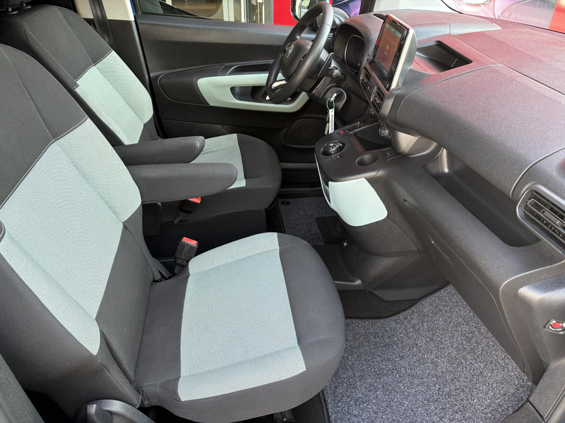 Citroen Berlingo 1.2 PureTech Live 7p. automaat — photo 15