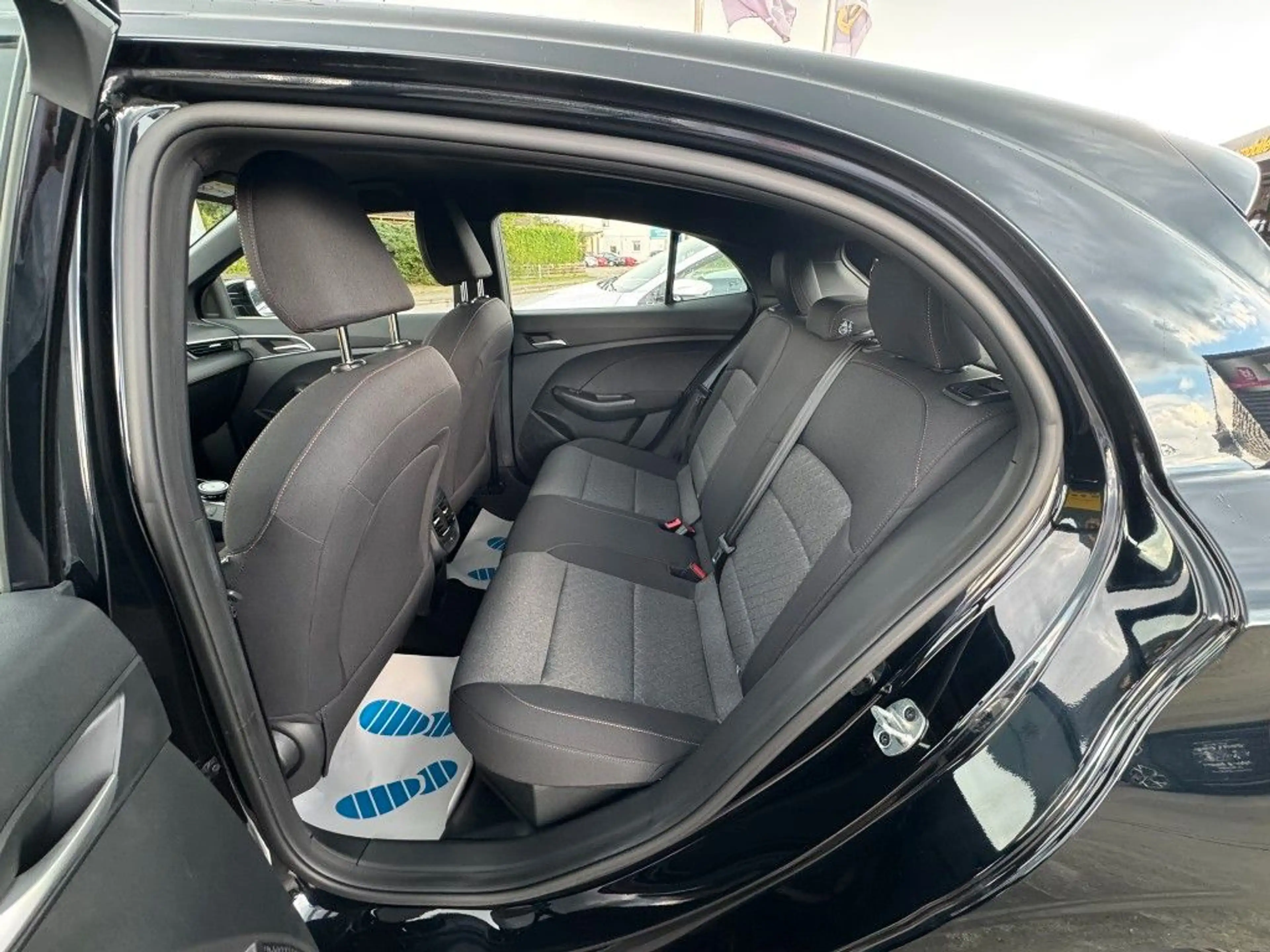 MG MG3 1,5 Hybrid + Comfort Automatik/NAVI/Kamera — photo 24