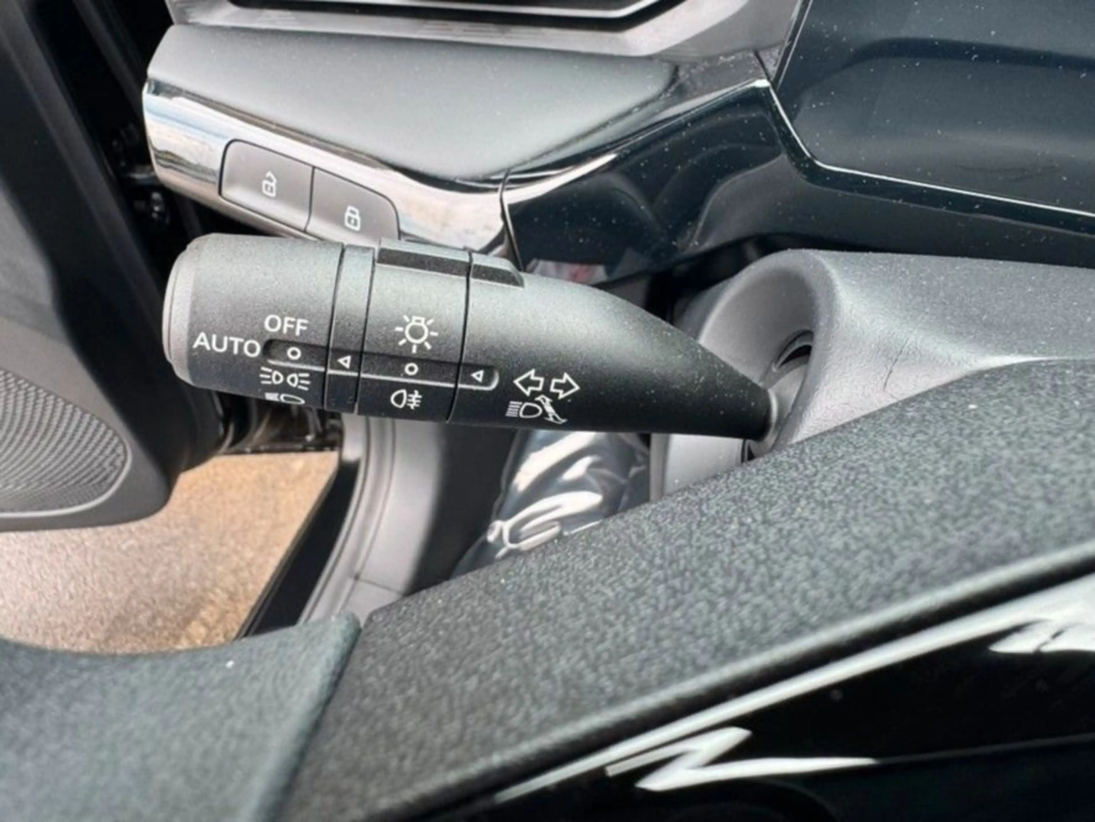 MG MG3 1,5 Hybrid + Comfort Automatik/NAVI/Kamera — photo 15