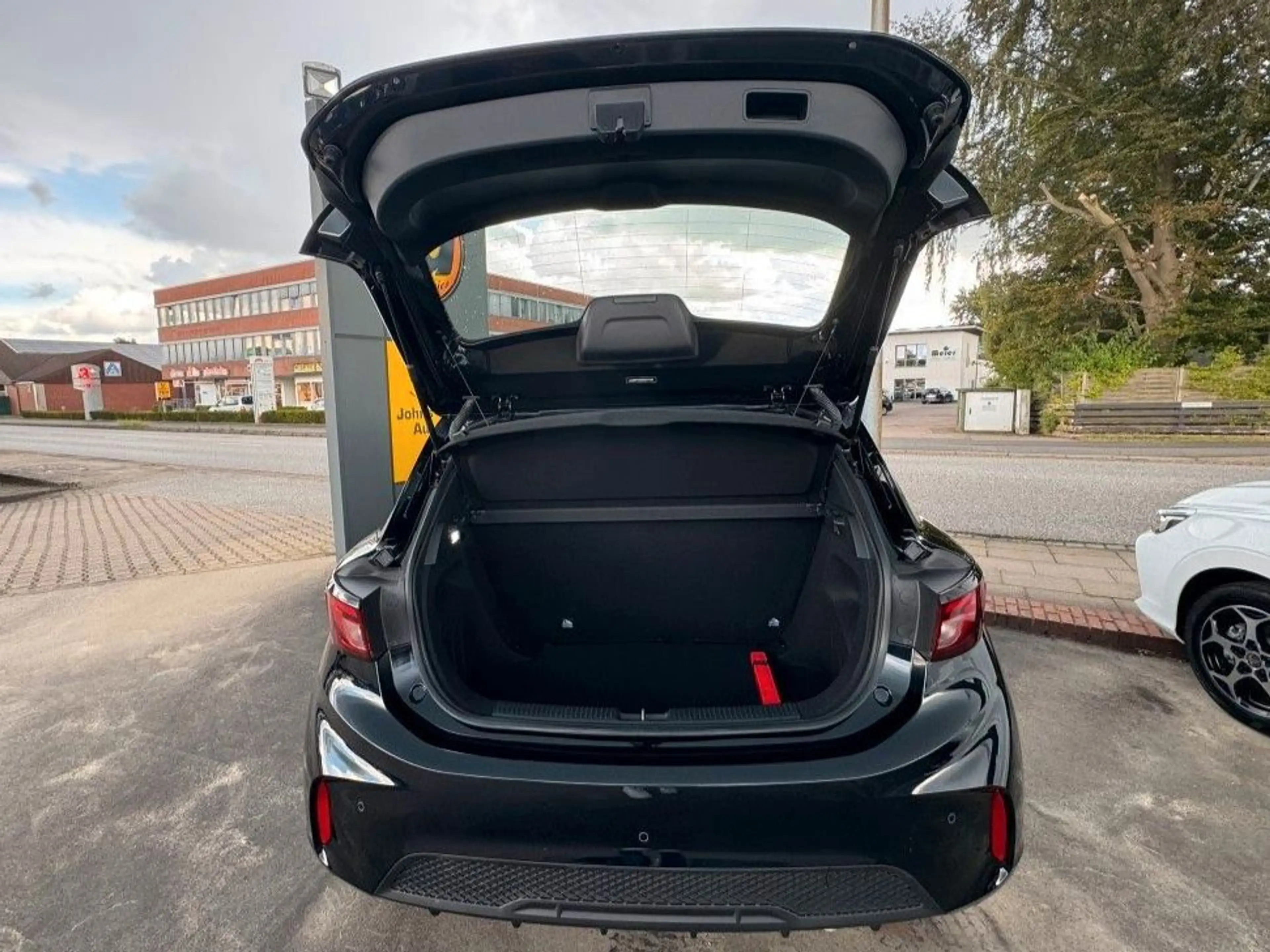 MG MG3 1,5 Hybrid + Comfort Automatik/NAVI/Kamera — photo 5