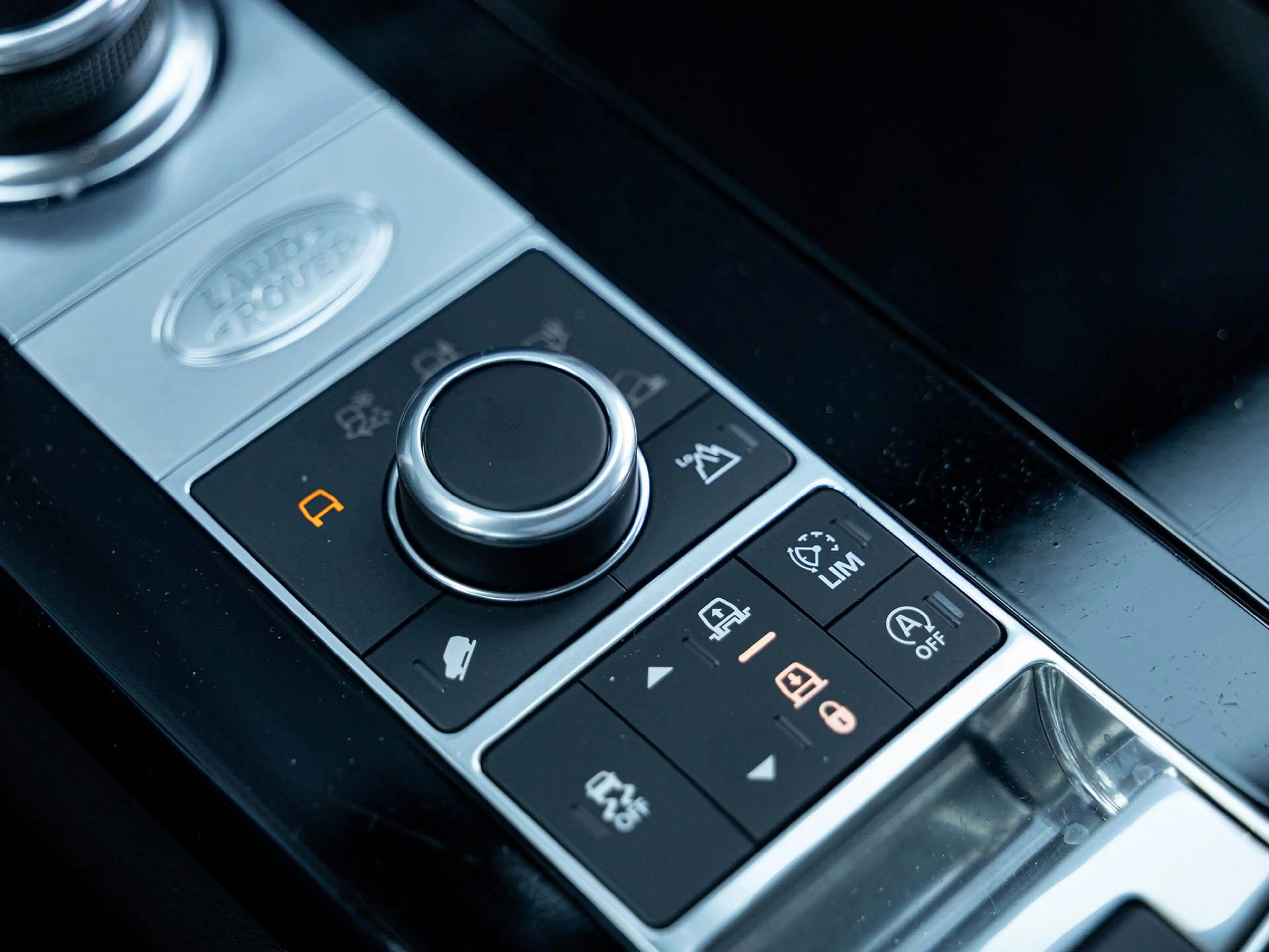 Land Rover Discovery 3.0 Td6 HSE 7p. | Panoramadak | Meridian Sound | C — photo 23